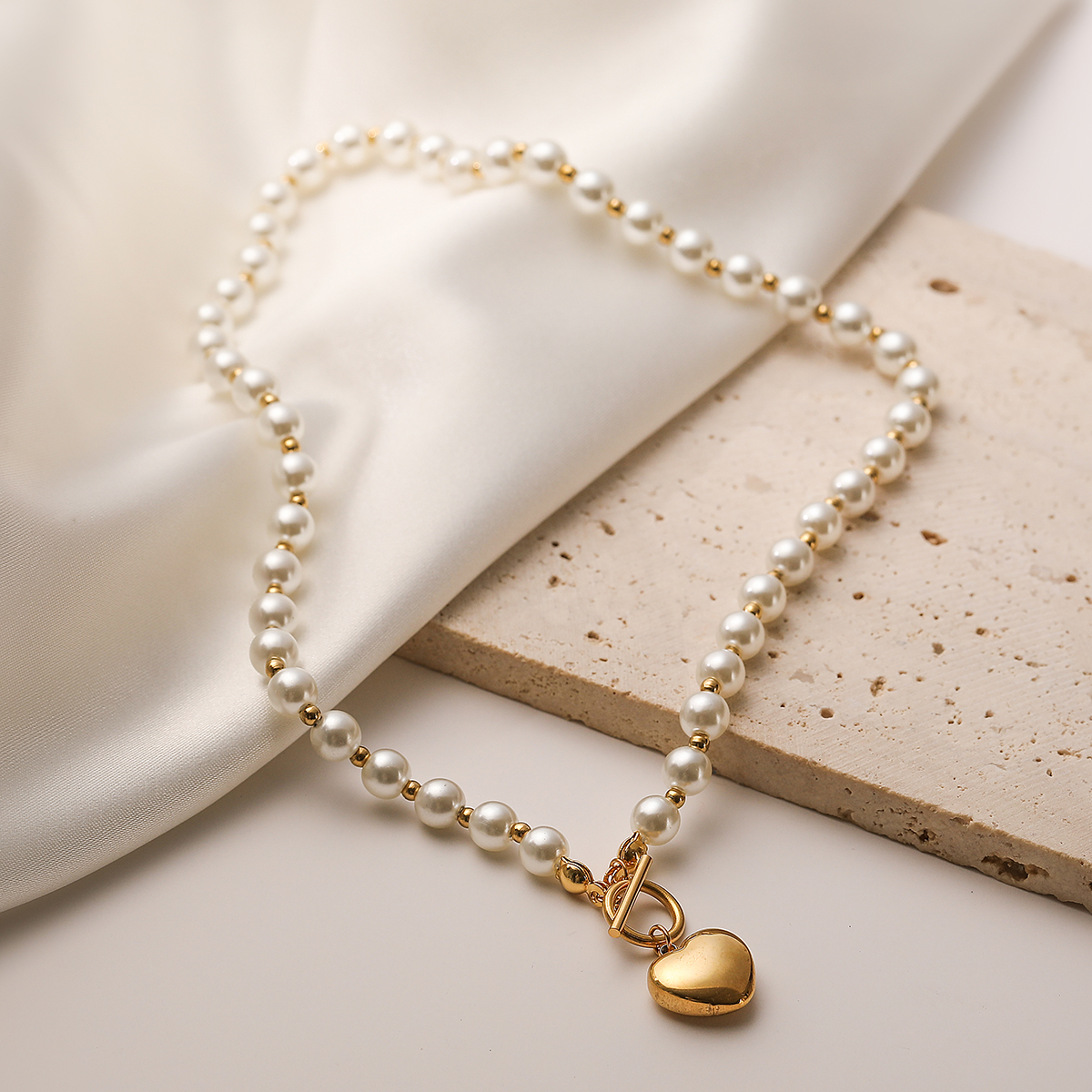 Aphrodite Pearl Toggle Necklace