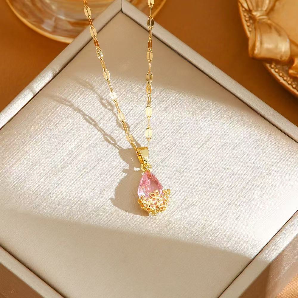 Imperial Crystal Necklaces thumbnail 2